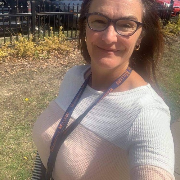 Colorblock Top - Picture 6 of 6